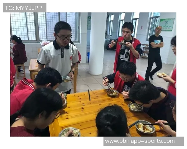 海港十年青春印记：贺惯告别之际的深情回望与不舍之情