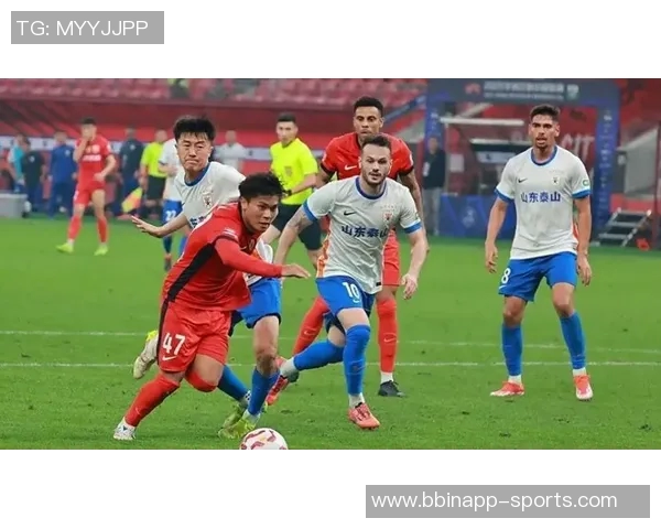 山东泰山于10月10日重返训练场全力备战即将对阵浙江队的关键比赛